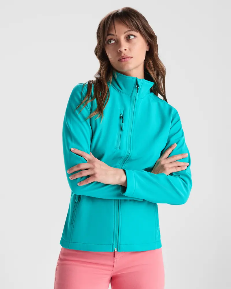6437 Soft Shell Nebraska Woman