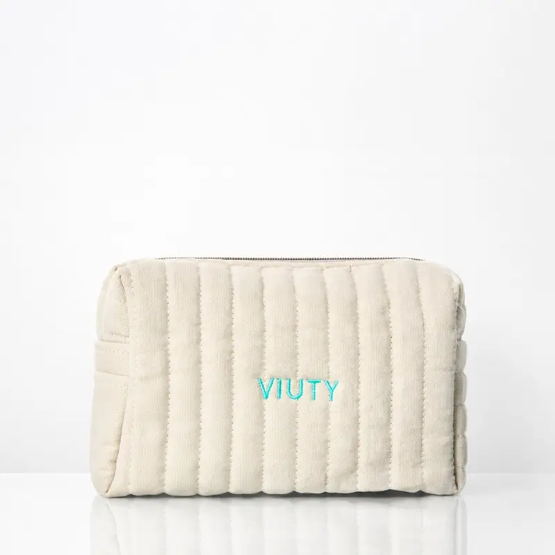 Quilted Beauty Pouch — Nº 01 Crème